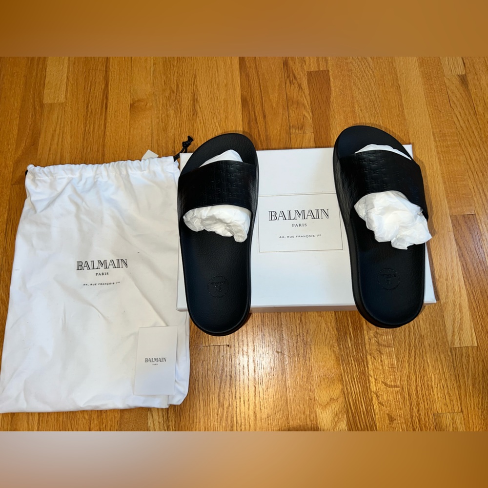 Balmain black embossed monogram slides